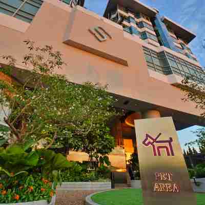 Siam Mandarina Hotel - Free BKK Airport Shuttle Hotel Exterior