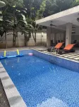 Xinqijianjie Homestay - مسبح