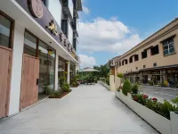 Qiyun Yayuan Garden Homestay (Moxi Town Hailuogou Glacier Forest Park Visitor Center) - Wifi