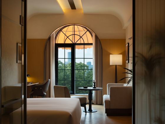 Changsha Ben One Hotel (Wu Yi Square International Finance Center)
