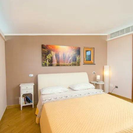 Holiday home Li Galli