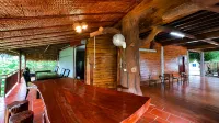 Cloudy Hill Hostel & Villa - Villas