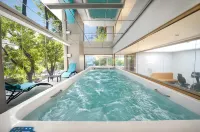 Shenzhen U-Enjoy Hotel (Luohu Port Guomao Branch) - Pools