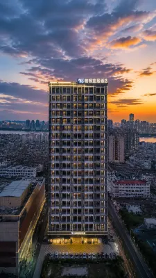 Burton Livable Hotel Hotels in Sanshui District