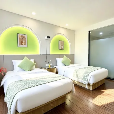 New Donghuang Business Hotel