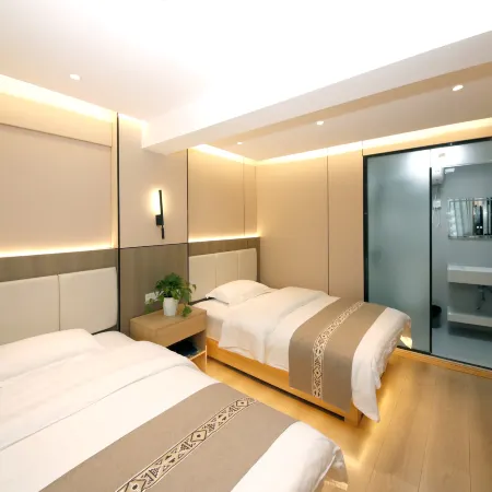 Alleyside Cottage Homestay (Kangding Liuliu City Love Song Square)