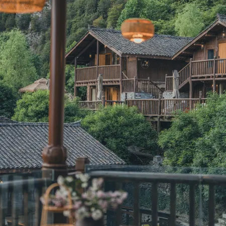 Kameizhai Yunqi Courtyard House