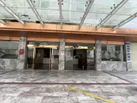 Yaxin E-Sports Hotel (Ji'an Yongfeng Chongwen West Avenue) - parkir