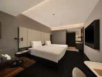 Hangzhou Zhejiang University Zijingang Campus Chengxi Intime Atour Hotel - Parking