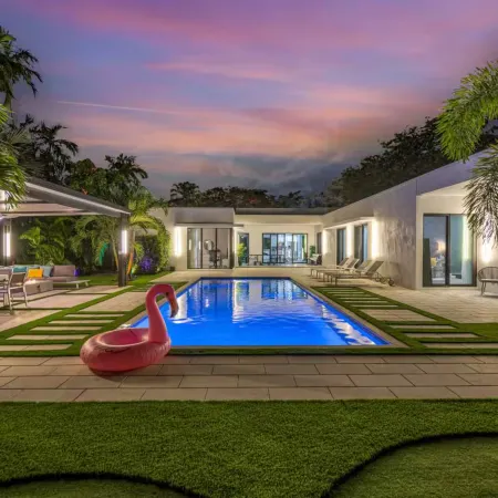 Tropical Villa with Heated Pool and Game Yard