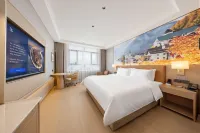 Vienna Hotel Qitai Jiangbulak Airport - 4성급