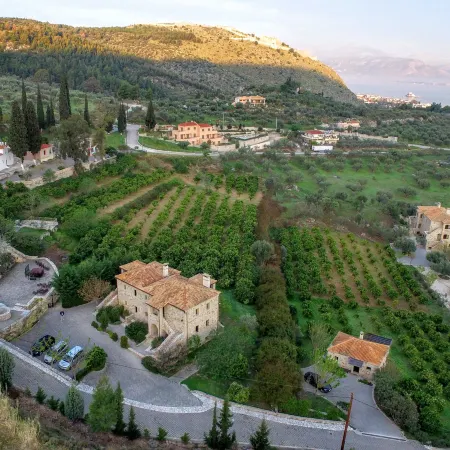 Klymeni Traditional Homes