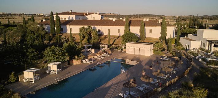 Hospes Palacio de Arenales & Spa โรงแรมในกาเซเรส