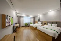 GreenTree Inn Express Hotel (Guangzhou Road, Heze Development Zone)