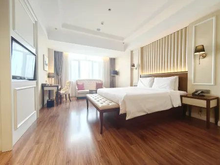 Hotel Belleaire Отели рядом со станцией Shenyang South Railway Station