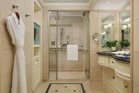 The Ritz-Carlton Beijing - Luxury