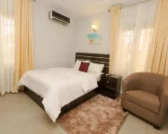 Tennys Place Apartments Garki