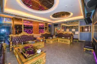 Heshan Yanshan Hotel - bar