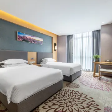 A Fortune Hotel Отели в г. Гуанан