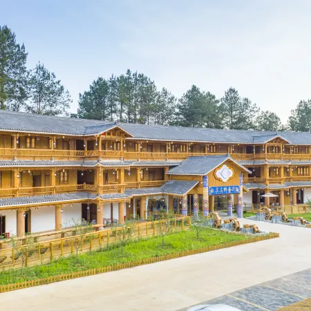 Peach Blossom Island Wild Luxury Homestay