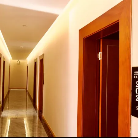 New Dragon Tianzhu Hotel