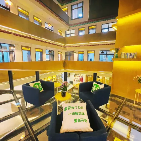 Ri Ka Ye Jiu ・ Yujian Cangde ・ Hostel (Dazhaosi Budalagong View Store)