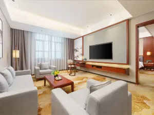 Hotels in Chimsar Wheatfield