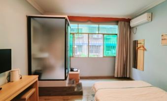Yuan Apartment