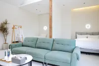 Fuxian Lake Tingshan Homestay