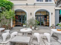 Tim Mansion Hotels near Grand Palace