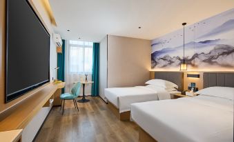 Urba hotel  (Anji Wanda Sulu Metro Station Branch)