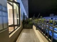 Yue Hotel (Yingshan Shenghua Times Square Store)