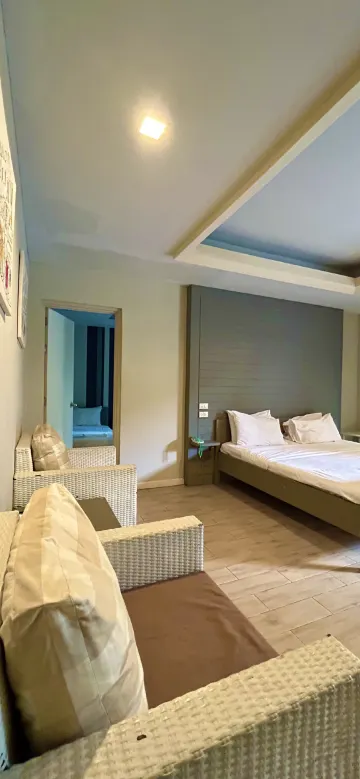 แฟมีลี่รูม