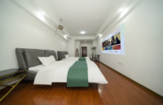 漫妮酒店（龍海角美萬達店）