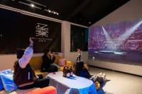 EMOJI YOUTH HOSTEL憶木集宿（陽朔西街灕江店）