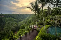 Pramana Watu Kurung Resort Hotels near Belulang Hot Springs