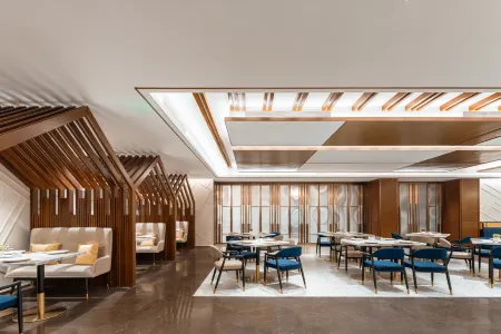 Hilton Garden Inn Huzhou High-Speed Railway Station Отели рядом со станцией Huzhou Railway Station