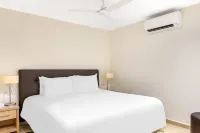 Sunset Harbour Club - 3-Star