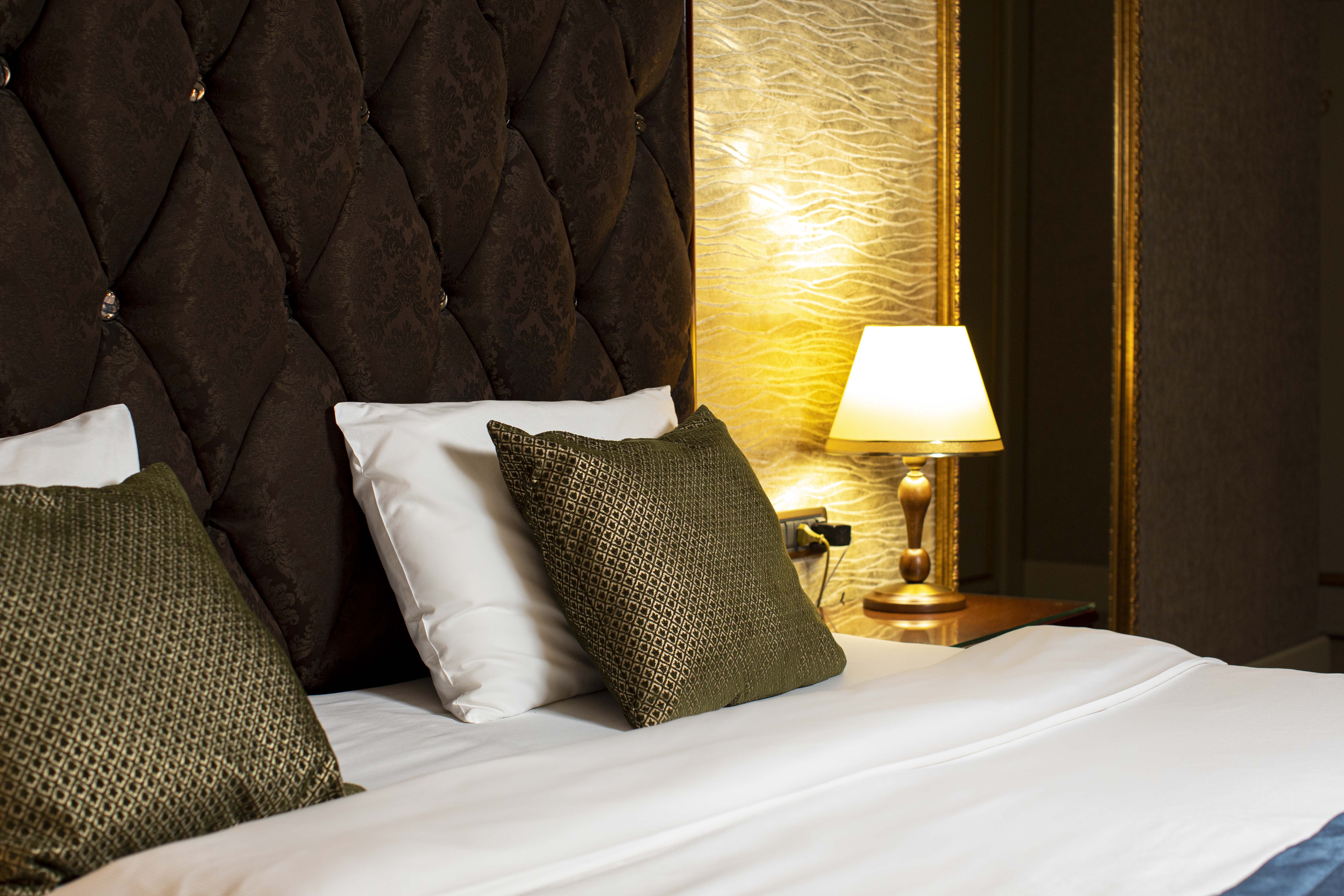 Sapphire Inn Hotel Zimmer Photos