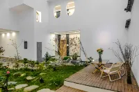 Memorial Day · Fully Intelligent Luxury Vacation Resort (Dali Ancient Town South Gate Store)