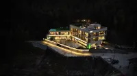 Tuolong Qingshe Wild Luxury Homestay - 3 estrellas