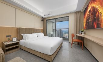 Dongfeng Mountain and Sea · High altitude Cloud City View | City · View Light Residence