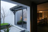 Grass Hat Girl Homestay Hotels in Lili Ancient Town/Wujiang Grand Canal