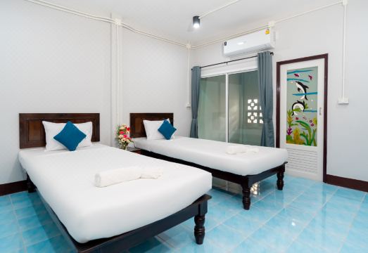 숙소 조식 또는 로비