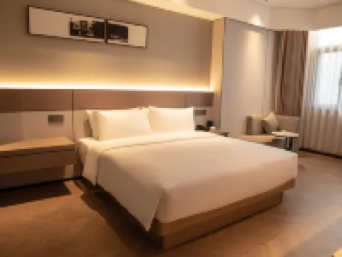 Fuli Hotel (Huangshi Avenue Clock Tower Pedestrian Street) Hotels in Huangshi