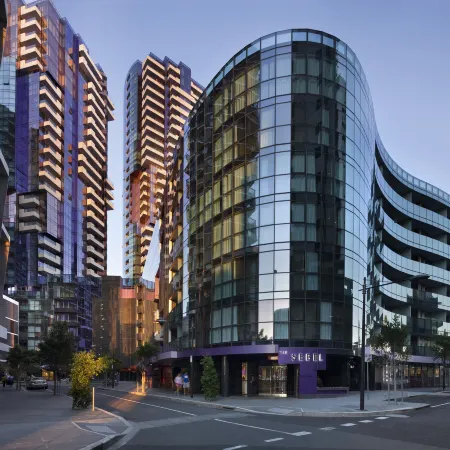 The Sebel Melbourne Docklands Отели в г. Доклендс