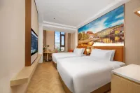 Roomz Vienna (Zigong Fushun Yantan high-speed railway station shop) Hotels in Fushun