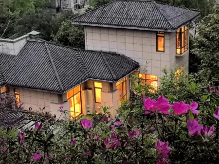 Wentangzhen Jundi Life Boutique Inn Отели в г. Ичунь