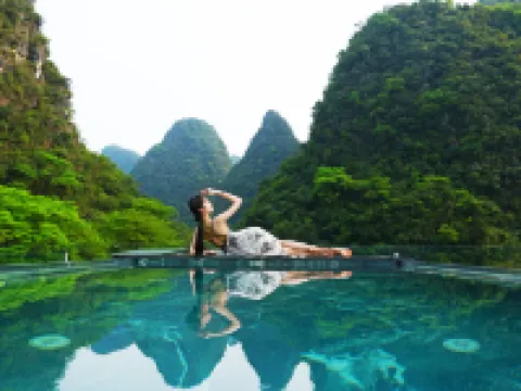 Four Seasons Yunqi Resort (Yangshuo Yulonghe Eternal Love Branch) Hotels in Yangshuo
