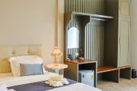 Phuping Valley Resort Hotels in Ban Tak